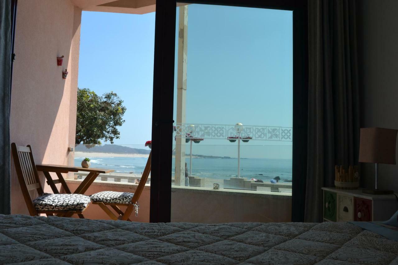 Hostel D'Avenida Vila Praia de Ancora Exterior photo